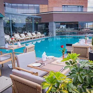 5* فندق Barahi